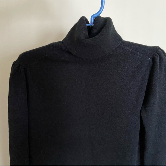 2/$25 💙Black puff-sleeve turtleneck sweater - Picture 2 of 7